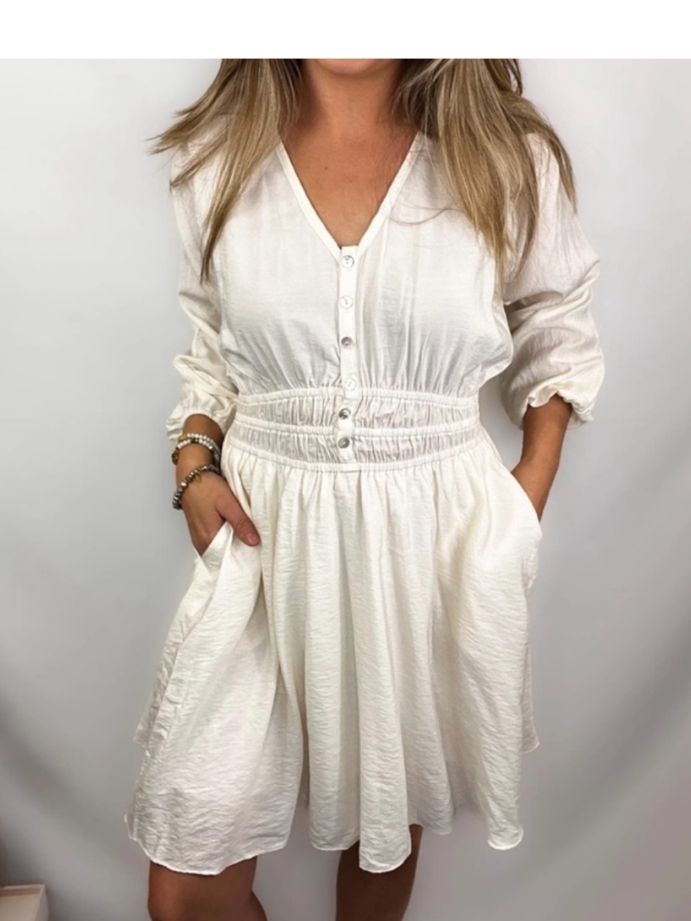 Another Love Cream V-Neck Button Boho Long Sleeve Dress Medium M